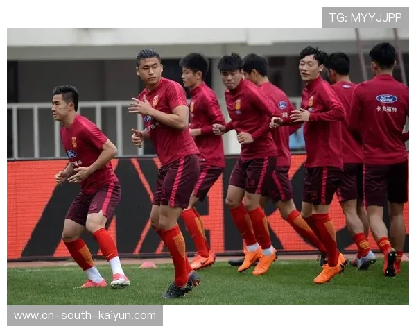 中国U23对阵澳大利亚，下半场战术调整成看点